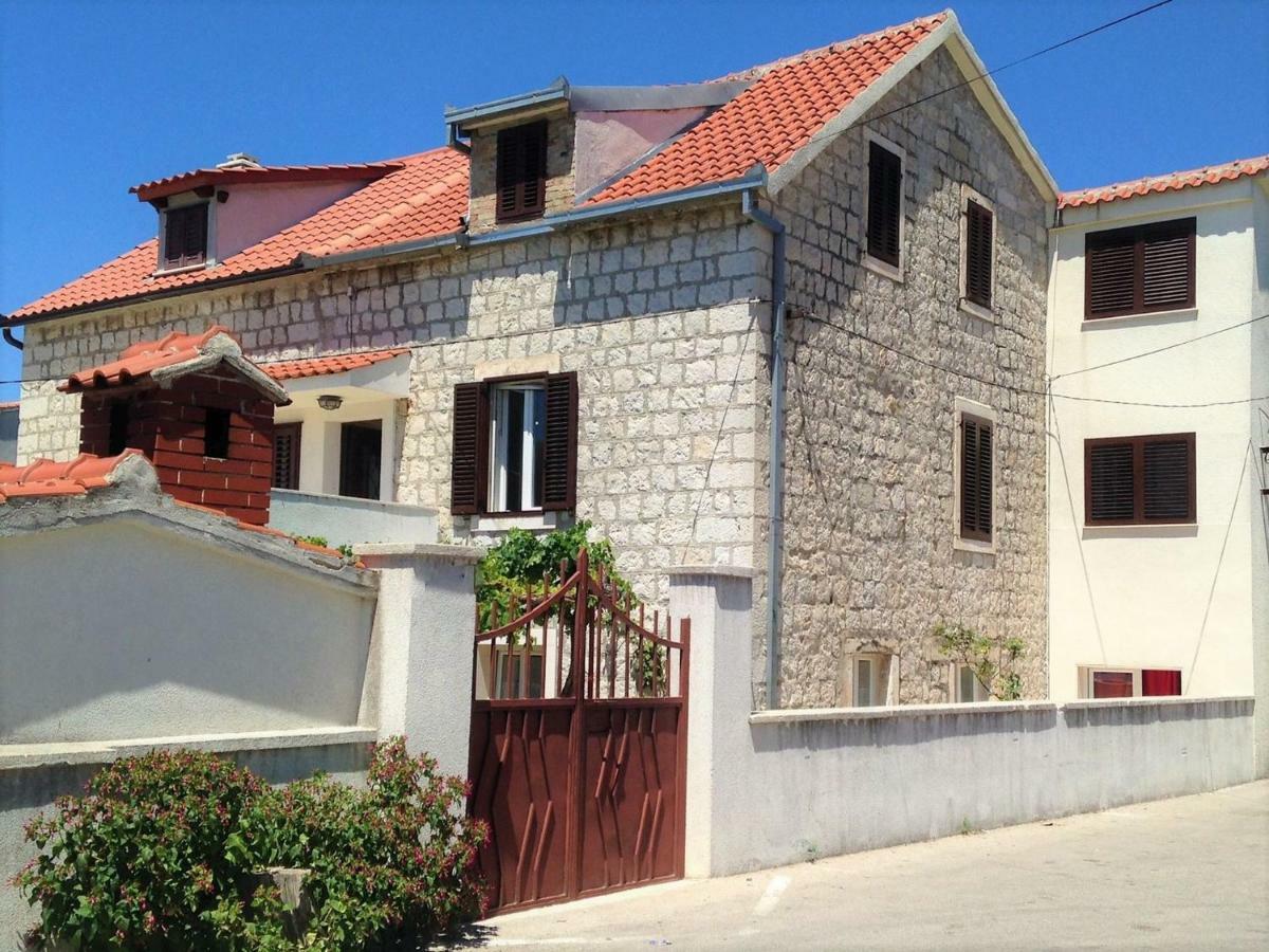 Apartment Vintage Kaštela Exteriör bild